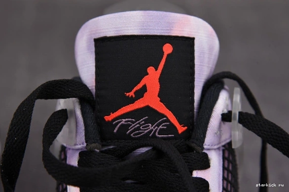 4 ZEN DH7138-506 RETRO MASTER JORDAN DH7138-506 1025